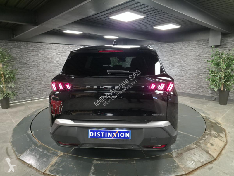 عربة نفعية Peugeot 5008 1.2i Hybrid -136 - BV...