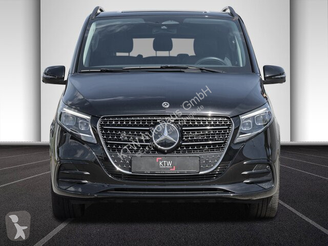 عربة نفعية Mercedes V 220 d...