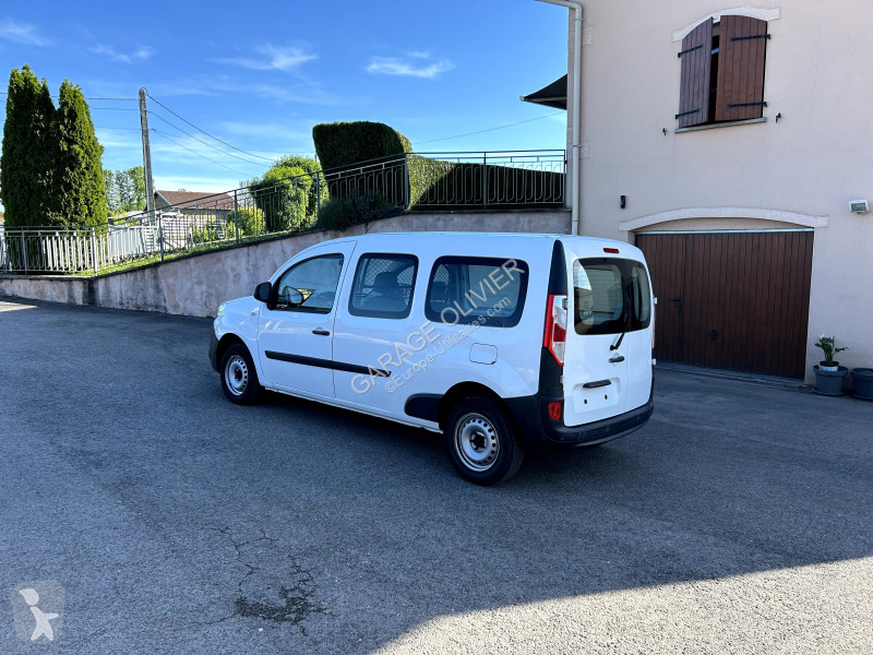Véhicule utilitaire Renault Maxi Grand Volume...