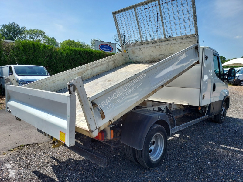Véhicule utilitaire Iveco DAILY BENNE ACIER JPM...