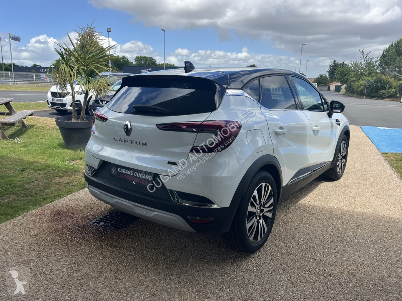Furgoneta Renault CAPTUR II 1.6 E-TECH  FULL...