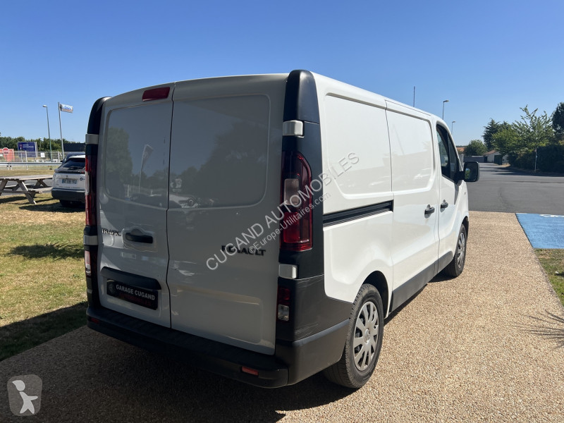 Furgoneta Renault TRAFIC III FG L1H1 1000 2.0...
