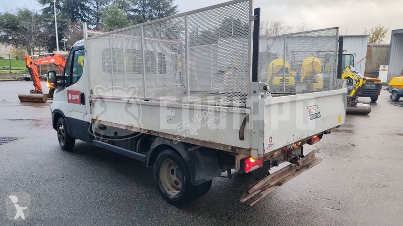 Furgoneta Iveco 35C13