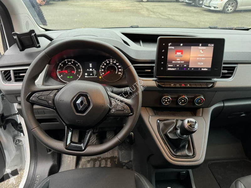 عربة نفعية Renault 1.5