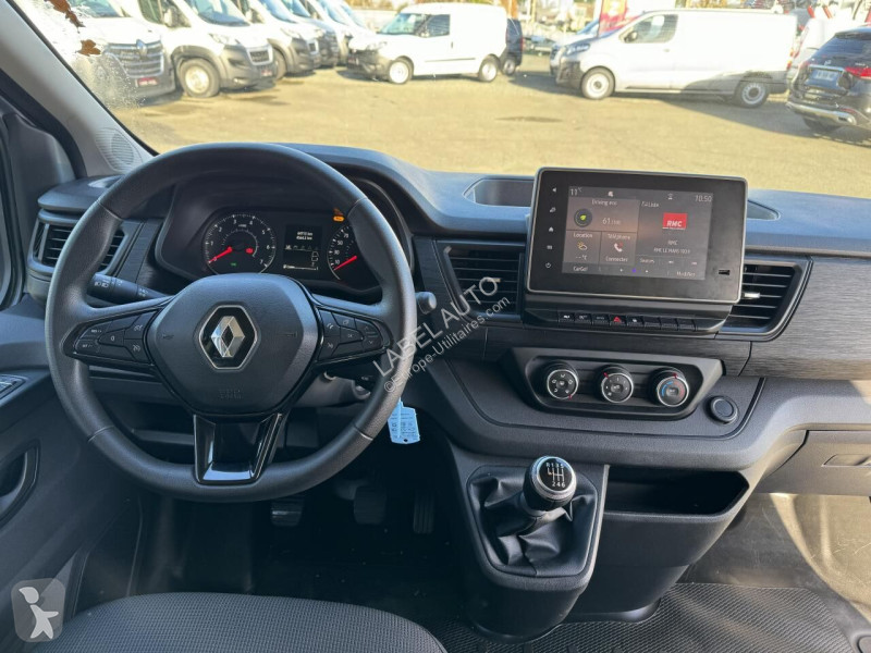 عربة نفعية Renault 2.0