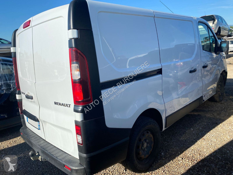 Renault III 1.6 DCi 145 Confort L1H1 / FF814...