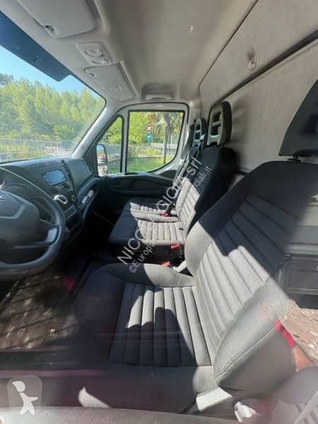 Furgoneta Iveco
