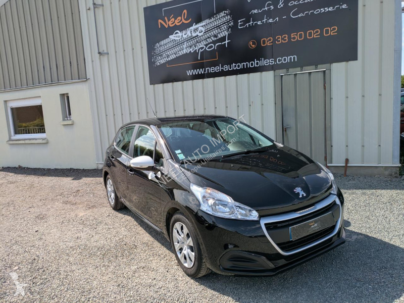 Véhicule utilitaire Peugeot 208 LIKE 1.2I 12V...