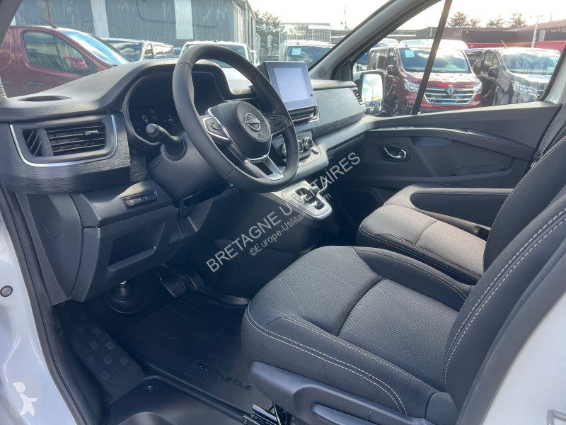 عربة نفعية Nissan PRIMASTAR FG NEUF: BLANC L2H1...