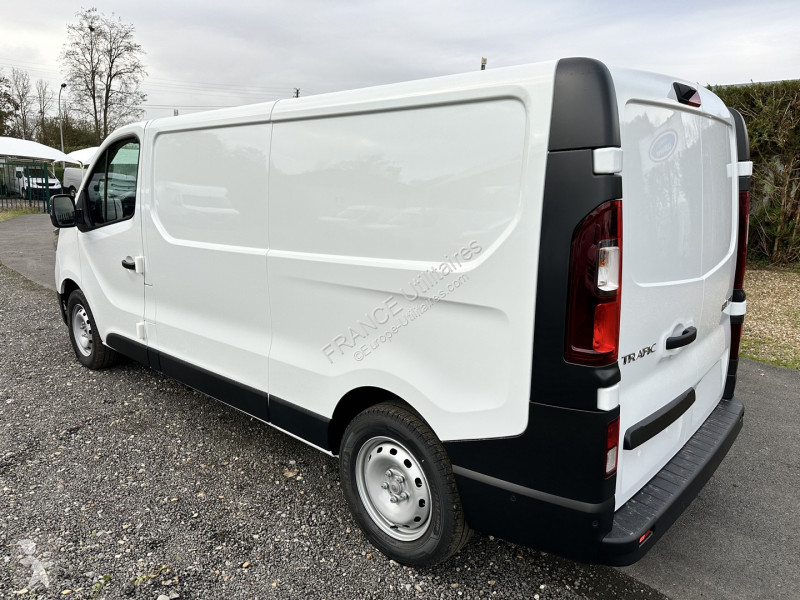 Furgoneta Renault TRAFIC III FG + PLANCHER L2H1...