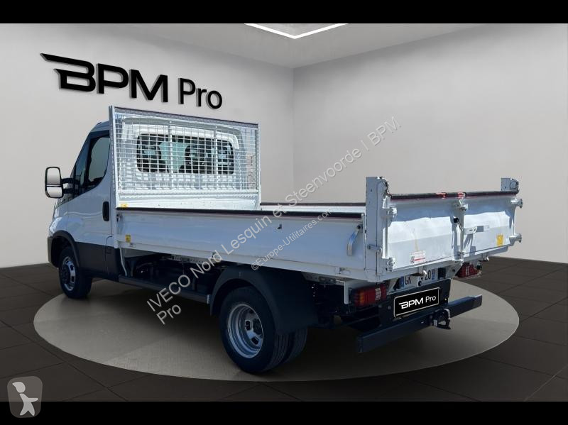 Véhicule utilitaire Iveco CCb 35C16H3.0...