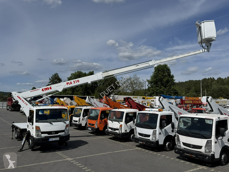 Nissan  Transporter