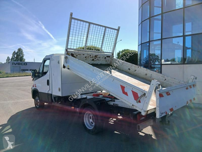 عربة نفعية Iveco 35C13