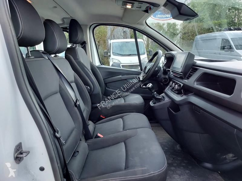 Furgoneta Renault TRAFIC III FG L2H1 3T 2.0...