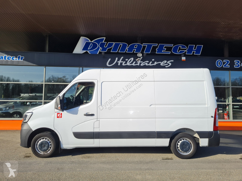 Véhicule utilitaire Renault MASTER III FG F3300...