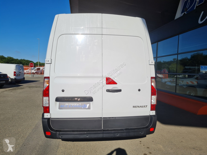 Véhicule utilitaire Renault MASTER III FG F3300...