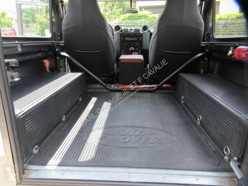 Samochód dostawczy Land Rover