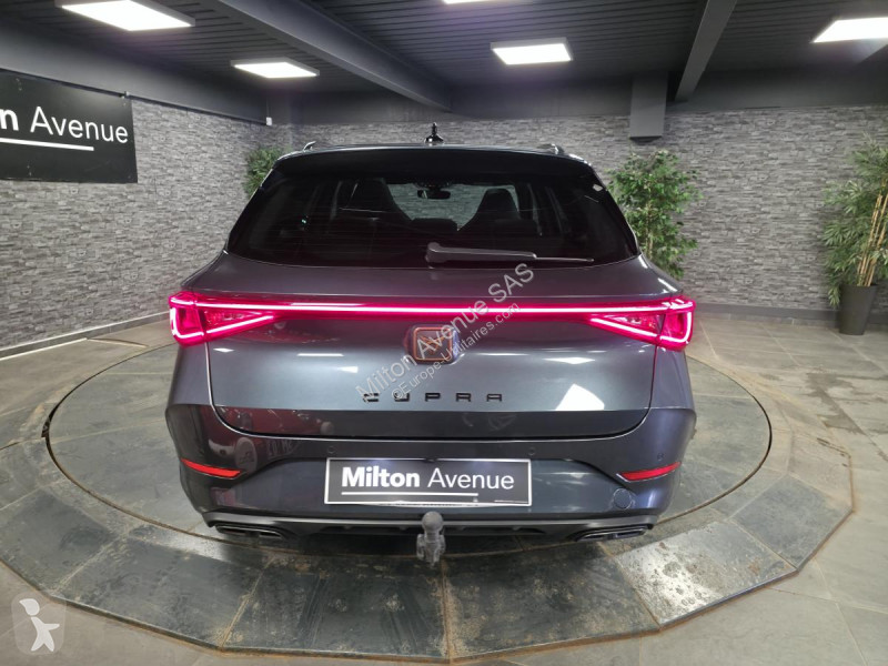 Samochód dostawczy Cupra Leon Sportstourer 1.5e...