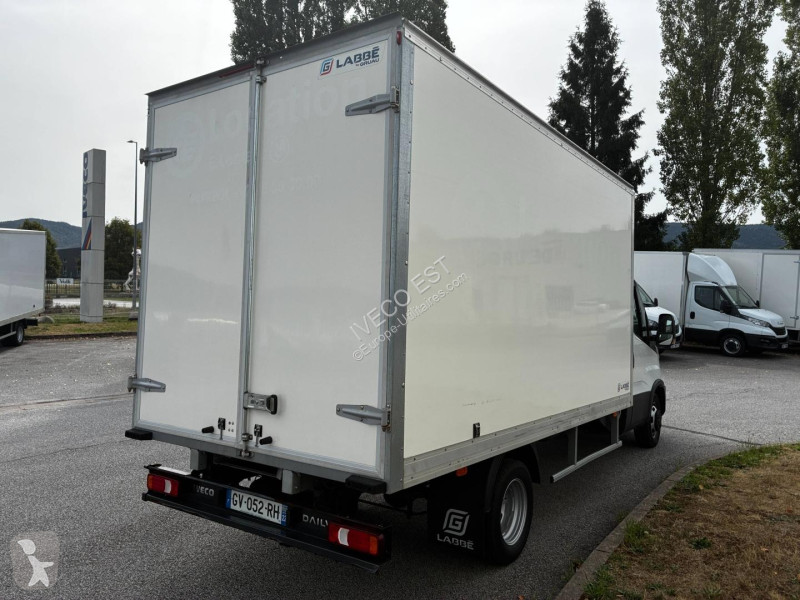 Коммерческий автомобиль Iveco CCb 35C16H 3.0 -...