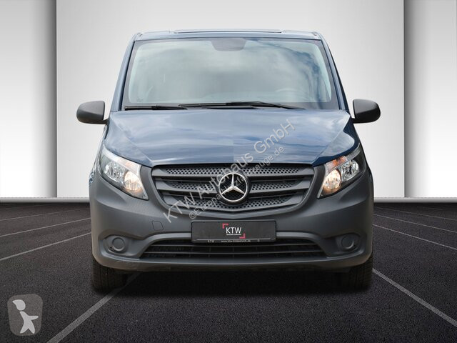 عربة نفعية Mercedes Vito 114...