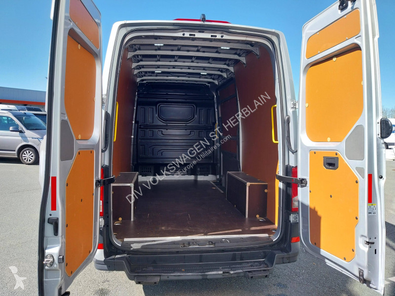 Volkswagen CRAFTER VAN 35 L3H3 2.0 TDI 177 CH...