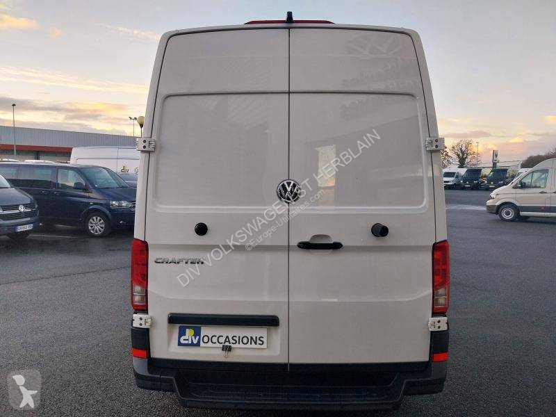 Volkswagen CRAFTER VAN 35 L3H3 2.0 TDI 140 CH van