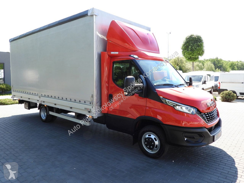 Veicolo commerciale Iveco 50C18 DAILY