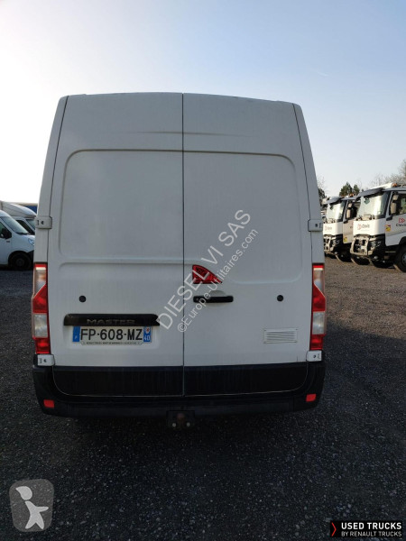 Samochód dostawczy Renault