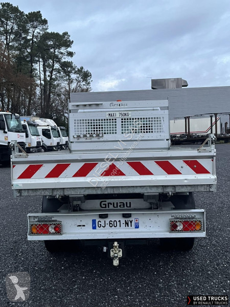Samochód dostawczy Renault