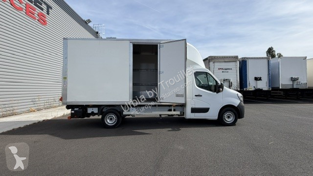 Renault 20M3 145 CV FOURGON HAYON 3.5 T van