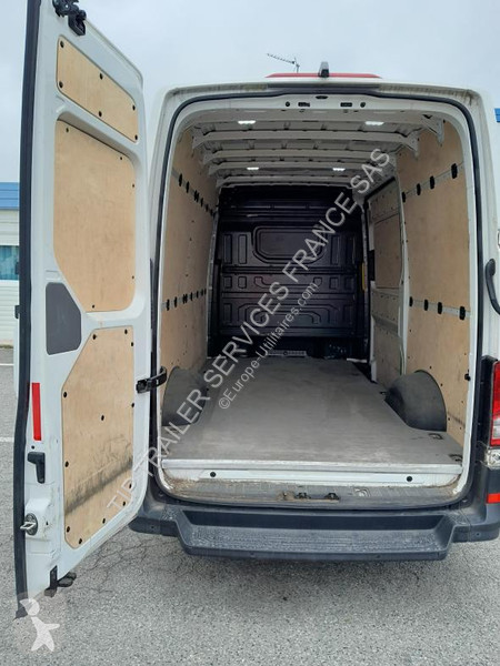 عربة نفعية MAN  Vehicle Light 4x2 - e Van standard