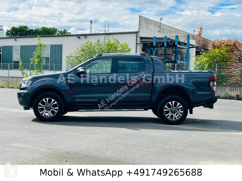 عربة نفعية Ford Wildtrak Bi-Turbo...
