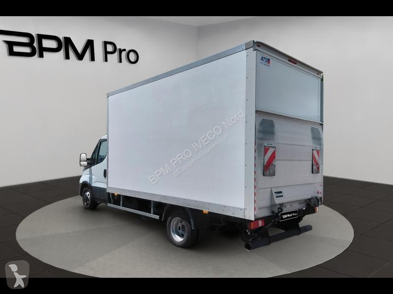 Utilitaire caisse grand volume Iveco Daily 35C16H EMP 4100 Gazoil hayon ...