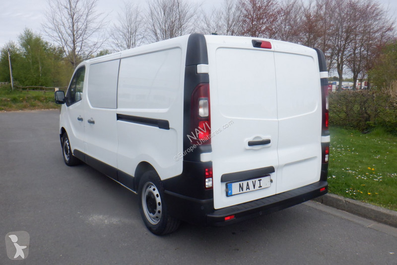Furgoneta Renault TRAFIC III FG 2.0 BLUE DCI...