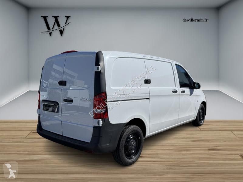 Véhicule utilitaire Mercedes Vito  Fourgon...