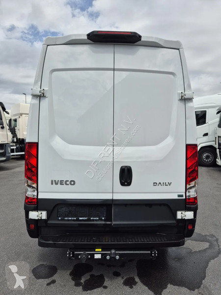 Iveco 35 S 14 Transporter