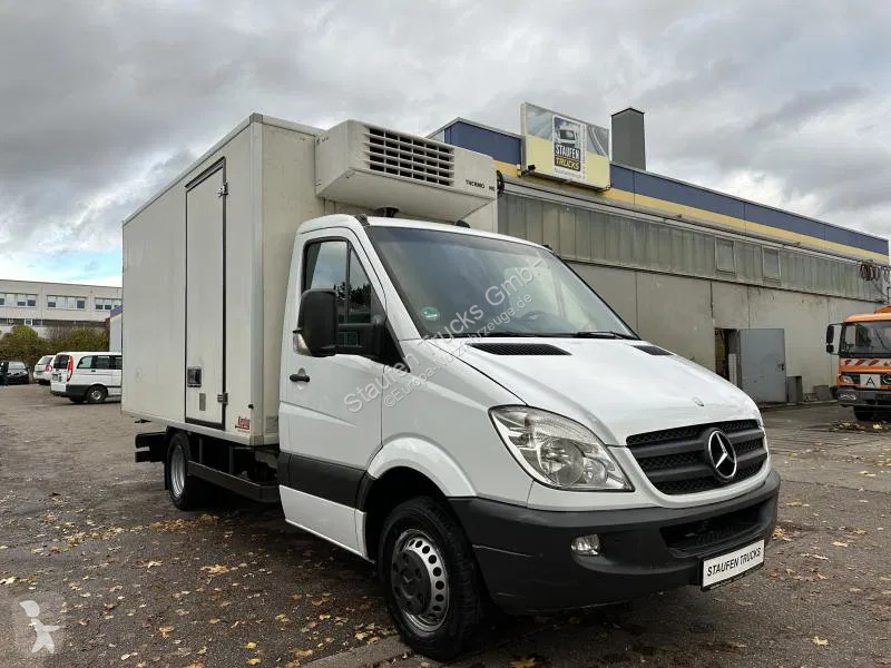 Furgoneta Mercedes 516 luftgefedert *Tiefkühl...