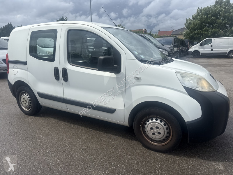 عربة نفعية Peugeot BIPPER 117 L1 1.4 HDI 70...