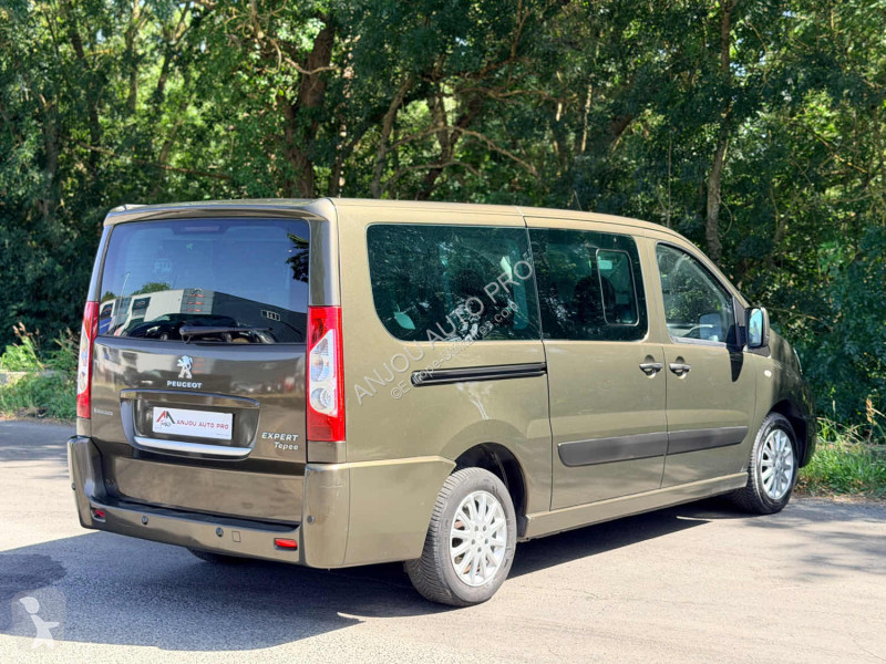 عربة نفعية Peugeot TEPEE 2.0 HDI 163CH ALLURE...