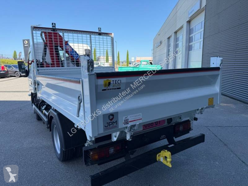 Véhicule utilitaire Fuso