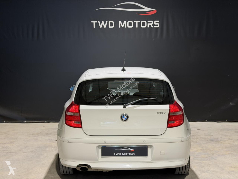 عربة نفعية BMW SERIE 1 118i 143CV E81 3P Confort