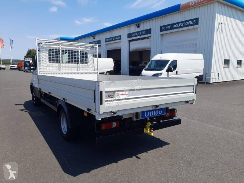 عربة نفعية Iveco