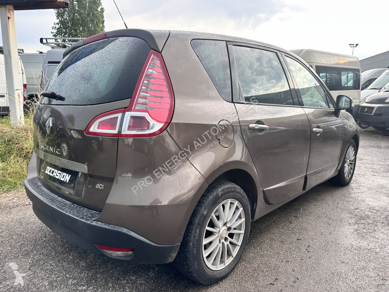 Furgoneta Renault SCENIC III 1.5 DCI 110CH FAP...
