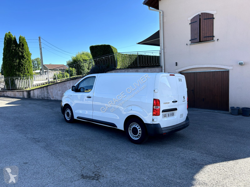 Furgoneta Peugeot Standard Bluehdi 120 Asphalt