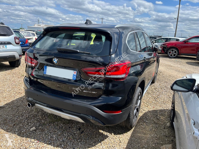 Samochód dostawczy BMW X1 18i 1.5i SDrive 136...