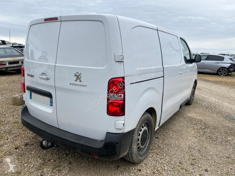 عربة نفعية Peugeot III 2.0 HDI 177 / GN086