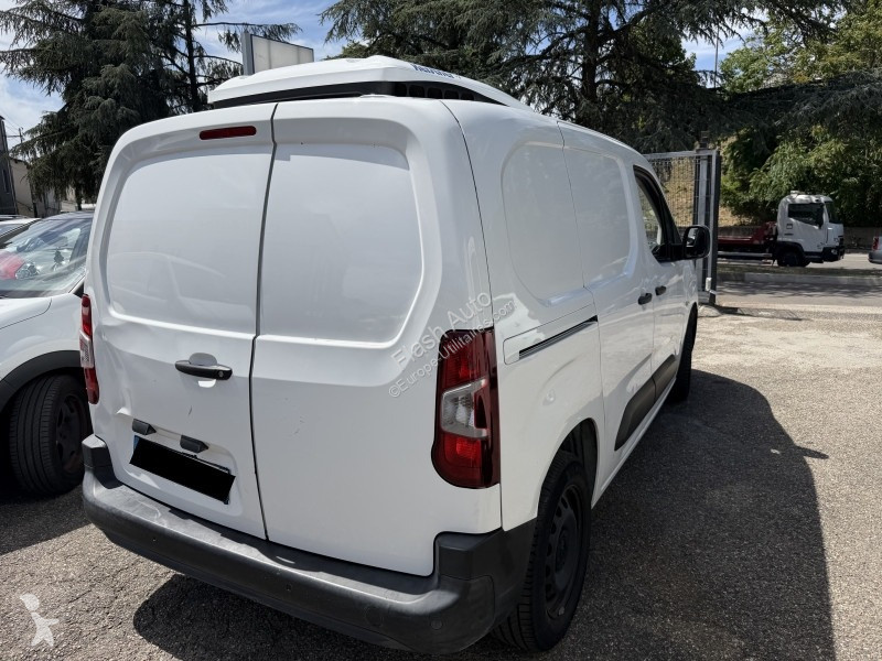 Furgoneta Opel COMBO FRIGO 1.5 100CH PX 12000€ HT