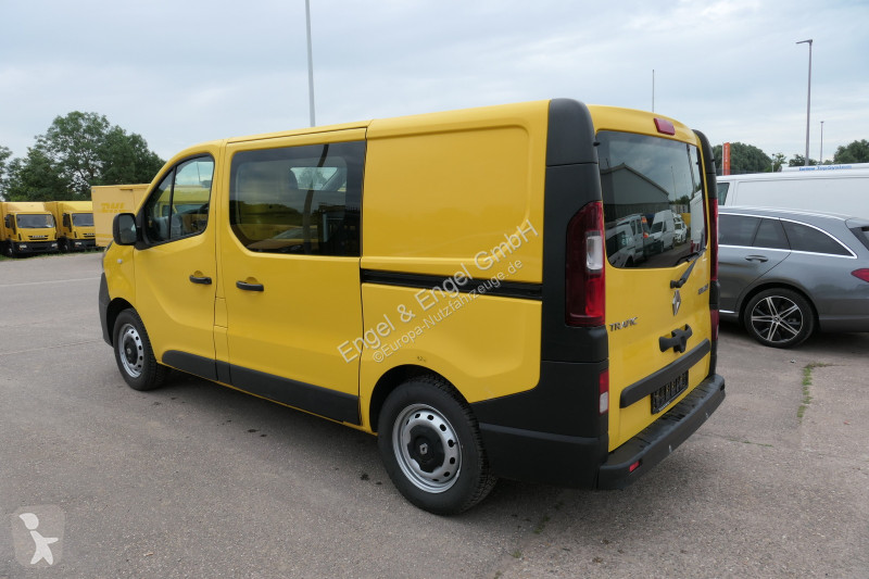 عربة نفعية Renault Trafic 1,6 dCi L1H1 2,7t...