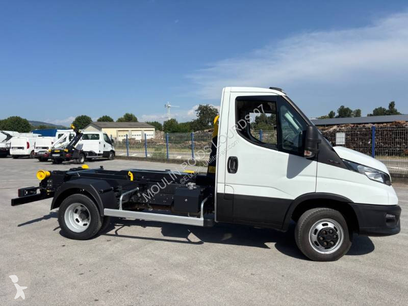 Samochód dostawczy Iveco