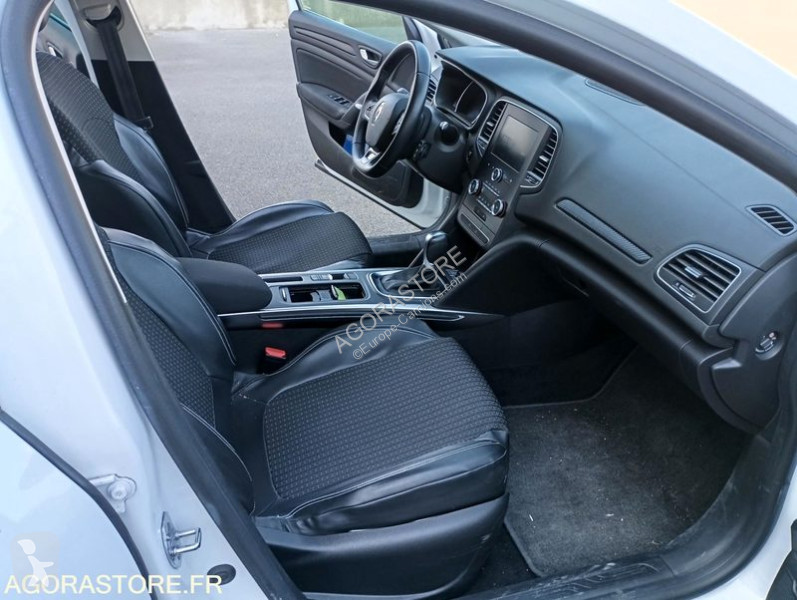 Коммерческий автомобиль Renault MEGANE